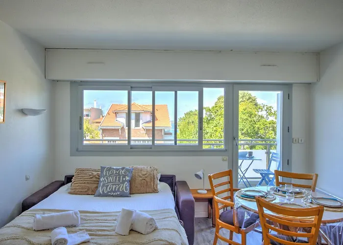 Nacre Bleue - Proche *